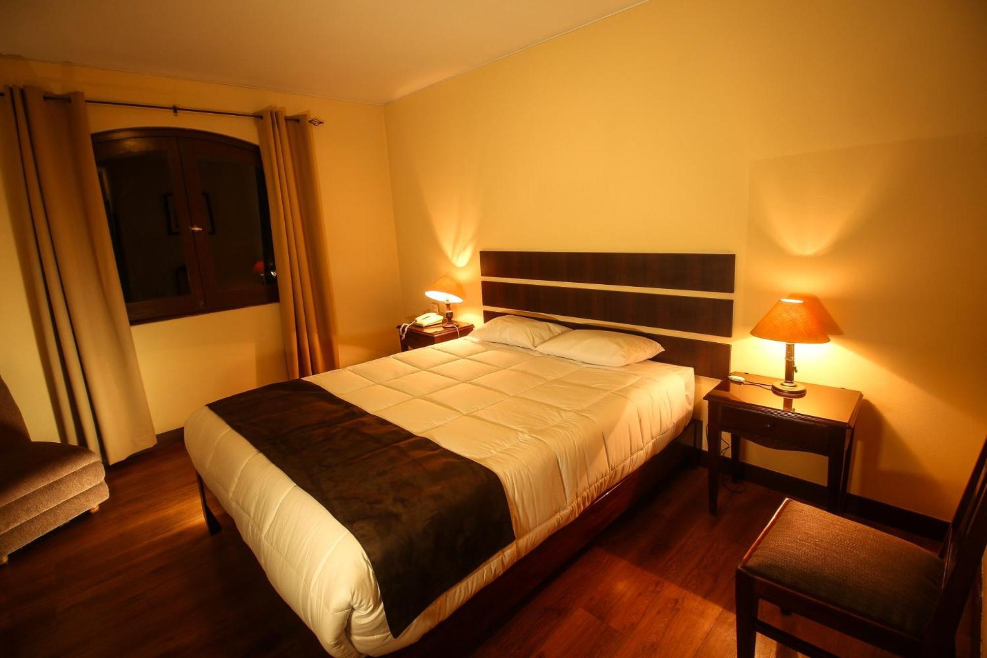 Hotel Meliana アレキパ エクステリア 写真